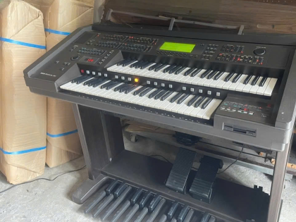 Yamaha Electone EL-90